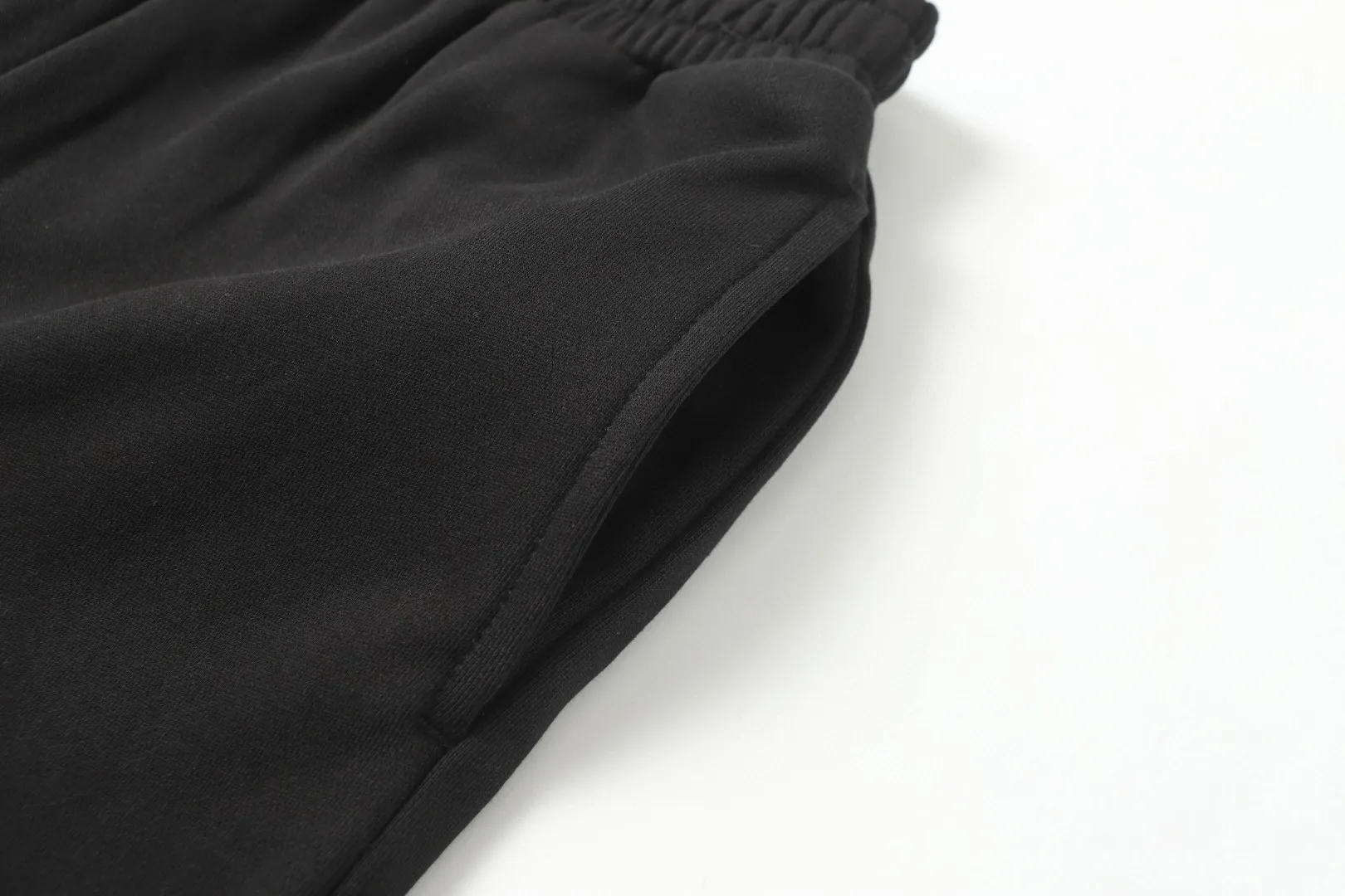 Quality🔥Classic 。 ，420g ， 。 ， Versatile， ， 99%。 、 、 、1:1 ， ， 。 ， Same Style ：629# Sizes：XS.S.M.L ：Black、 、